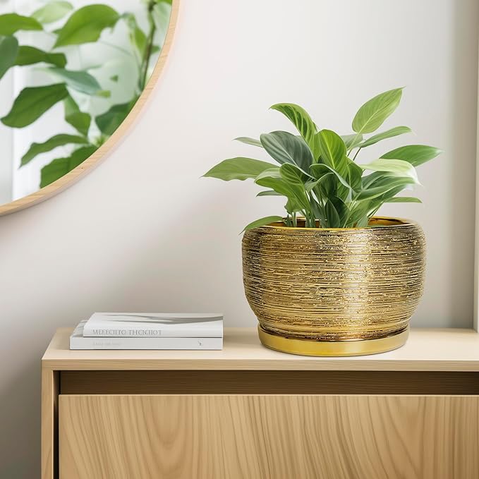 SQOWL Ceramic Planter for Indoor Plants - 10 Inch Plant Pot with Drainage Hole and Saucer, Modern Round Planter Outdoor, Large Decorative Flower Pot, Apartment Decor, Birthday Gifts, Gold SQOWL