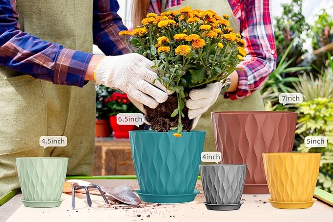 4/4.5/5/5.5/6/6.5/7 Inch Plant Pots,7 Pack Flower Pots with Drainage Holes and Trays,Plastic Planters for Indoor Outdoor Plants Growth,Multicolor SQKH