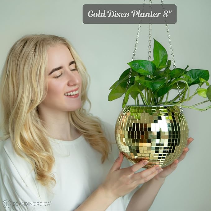 SCANDINORDICA Disco Ball Planter – Disco Ball Plant Hanger, Mirror Disco Planter with Chain, Macrame Hanger, Acrylic Stand and Insert Pot, Hanging Planter | Disco Ball Decor – 20 cm (8“) Gold SCANDINORDICA