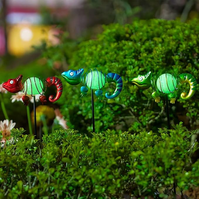 3 Pack Garden Stakes Decorative,Cute Chameleons Glow in The Dark Metal Garden Decor,Waterproof Metal Yard Art Decor for Outside,Funny Present for Mom Women Grandma SATHGA