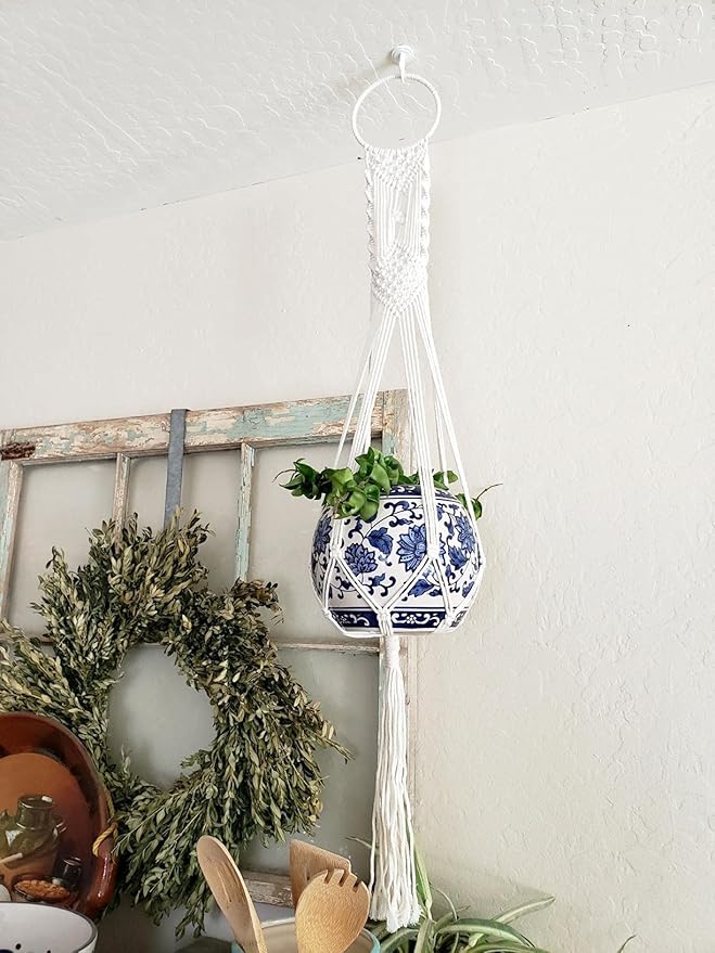 Cuttte Macrame Plant Hanger, Indoor Outdoor Hanging Planter Basket, Hanging Plant Holders, Decorative Macrame Hangers, 4 Legs 43.3 Inch, Cream Color, Boho Decor Cuttte