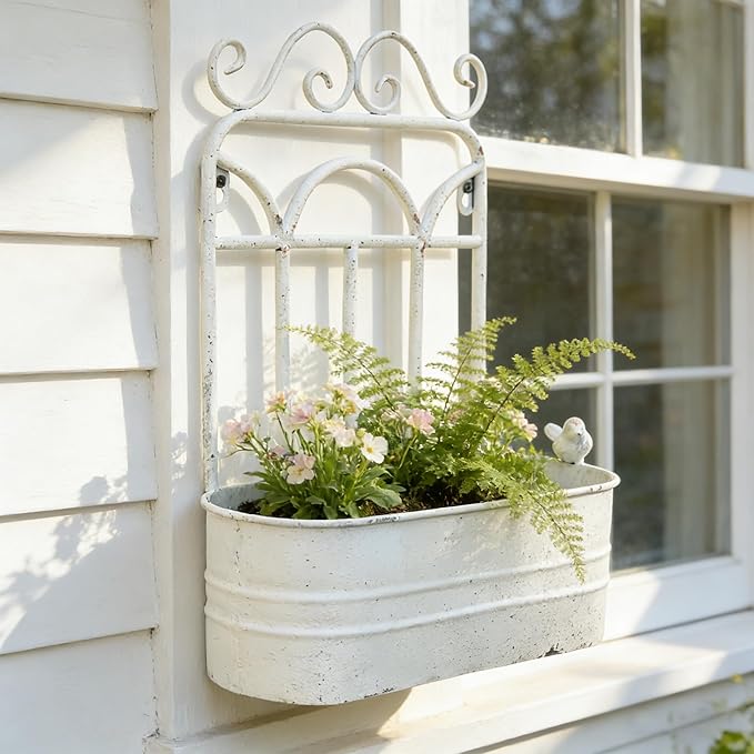 Rustic Metal Wall Planter Vintage Wall Mounted Flower Pot Distressed Wall Hanging Plant Basket Farmhouse Wall Decor for Indoor Outdoor Garden Home Yard (White) Rootora