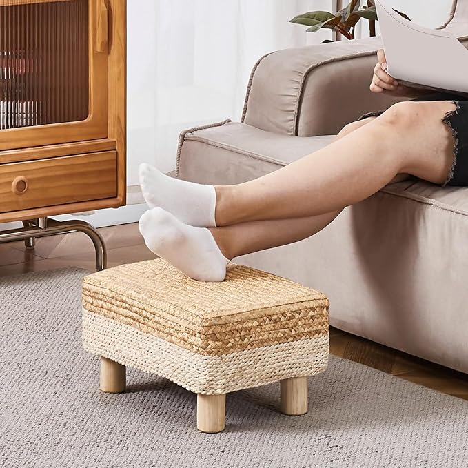 Wimarsbon Natural Seagrass Footstool Ottoman Rectangular Footrest Pouf Ottomans with Wooden Legs Hand Weave Step Stool for Living Room Bedroom Entryway White Wimarsbon
