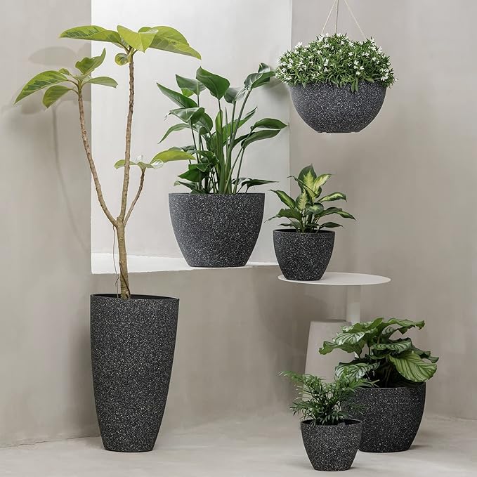 LA JOLIE MUSE Flower Pots Outdoor Garden Planters, Indoor Plant Pots with Drainage Holes, Plastic, Speckled Black, Set 2 (7.5 + 7.5 Inch) LaJol%C3%ADeMuse