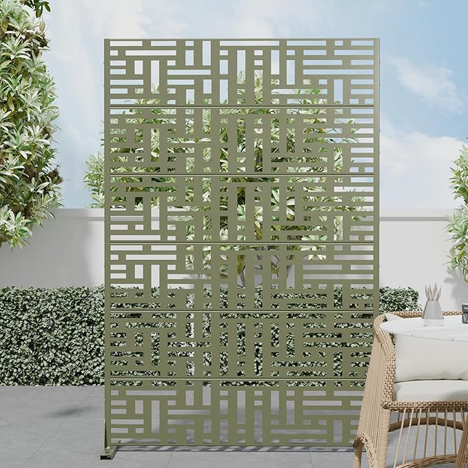 Casaphoria Metal Privacy Screen Outdoor, 72" H x 47" W Freestanding Decorative Privacy Screen for Patio Deck Balcony Garden with Stable Base, Green-Helen Casaphoria