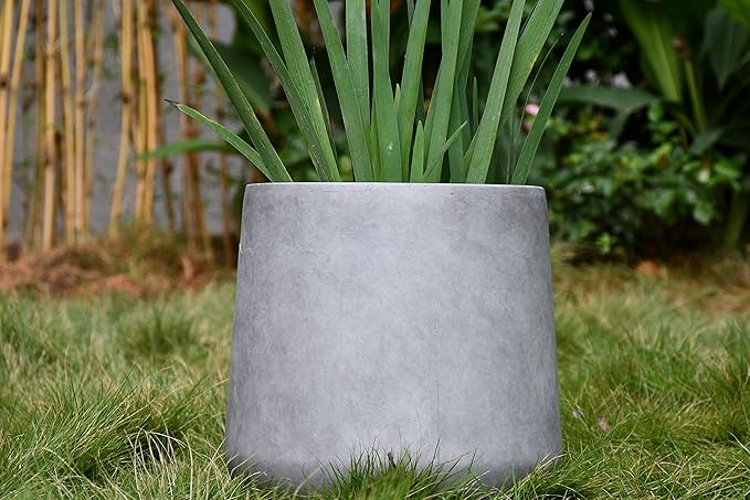Kante 15.3" Dia Round Concrete Planter, Outdoor Indoor Large Plant Pots Containers with Drainage Hole and Rubber Plug for Home Garden Patio, Natural Concrete Kante