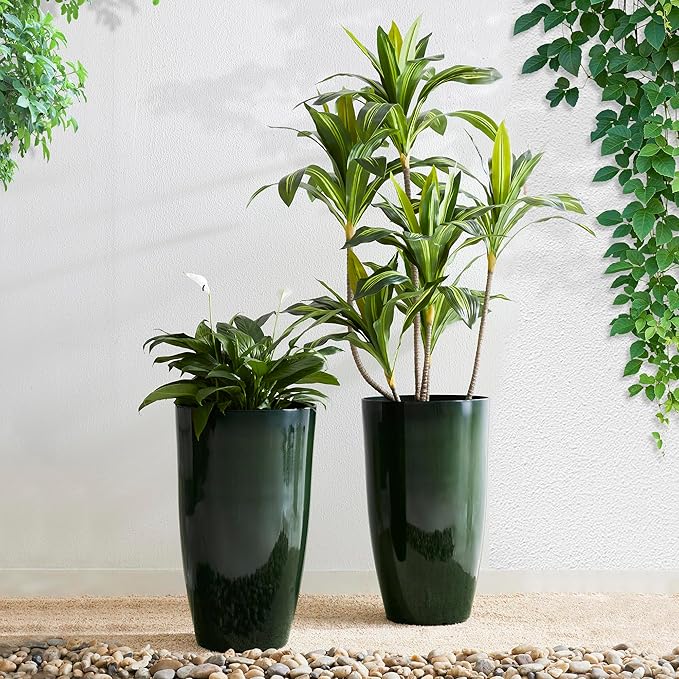 Glitzhome 23.5" H Large Tall Planter for Outdoor Plants,Set of 2 Plastic Tall Planters with Drainage Holes,Round Tapered Faux Ceramic Gradient Green Flower Tree Pots for Porch Patio Indoor Outdoor Glitzhome