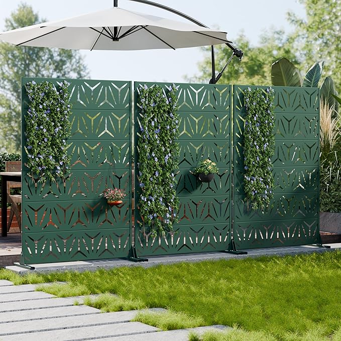 Casaphoria Metal Privacy Screen Outdoor, 72" H x 47" W Freestanding Decorative Privacy Screen for Patio Deck Balcony Garden with Stable Base, Drakgreen-Star Casaphoria